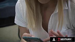 what if alexis crystal lilu moon lulu love licked nonstop?