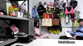 Horny Cougar Milf in Lingerie Begs for Deepthroat Face Fuck During Office Cavity Search