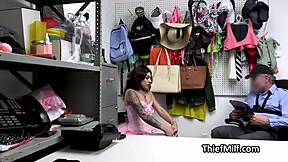 Horny Cougar Milf in Lingerie Begs for Deepthroat Face Fuck During Office Cavity Search