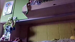 real housewife squirts wildly close-up clit orgasm makes her pussy drip crazy wet