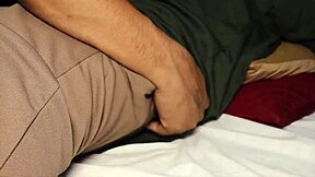 Imam shatters innocent Hyderabadi virgin's seal with rough pussy pounding and fisting