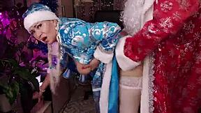 Big Tits Milf Mommy Rides Daddy Doggystyle For Christmas Cumshot