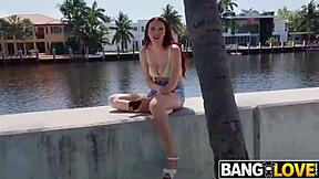 damn this big ass on holiday has me horny for pussy munching