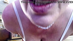 dawnskye's mature ass shakes jiggles wiggles right in your face