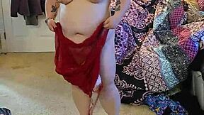 bbw strips out of lingerie showing huge curves