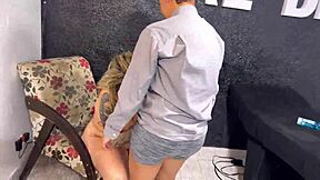 depois de 20 anos na mesma pica do corno agora gozo nessa buceta diferente dele