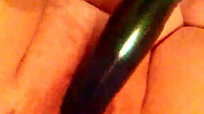 Trying out this new toy to make myself squirt hard today