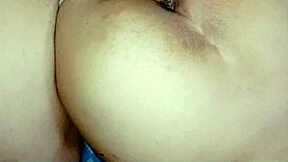 bebe girl, want your cum flooding my mouth and pussy double?