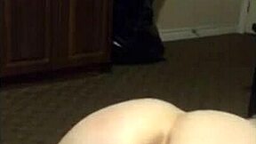 little red's gettin all wet n flexible fingerbanging till she cums