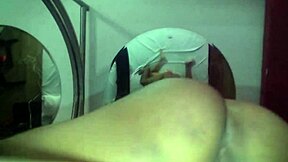 Colombian housewife carries lover fucking to hotel creampie