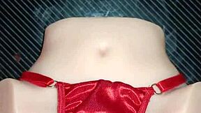 Sexo anal con Candy en tanga roja mientras usa pompones sexys