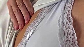 alineflavio's fresh pussy lips up close feel so good