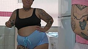 After Making Strawberry Love She Drops Her Mouth Straight to Her Pussy