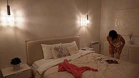 Hot babe orgasms anal beads big dildo tight pussy natural tits solo