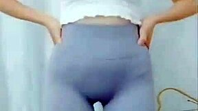 hey girl show me that sexy asian dance routine