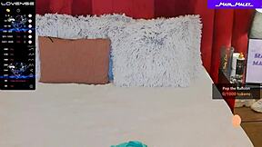 hey maya maley wiggles that naked ass while caressing clit