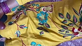 Desi Bhabhi Village Fuck Hindi