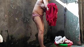 Indian Bhabhi Biggest Boobs Wet Pussy Outdoor Show