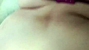 wanna see this colombian hottie celebrate valentine's getting fucked by primo in motel jacuzzi?