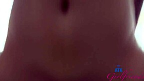 WOW Busty Bella Luna's Footjob Leads to Deep GFE Creampie Pound!