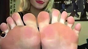 Teacher's Secret Foot Tease Video Sent Just for You After Sweet Convincing