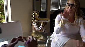 i crave cock so fuck door salesman with 36hh tits