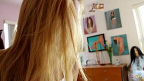 Blonde's workout halted—lesbian friend scissoring cheers her up!