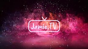 jamie young 18+ does yoga stretches for perfect athletic posture