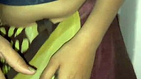 Bhabhi called from kitchen to quench her wet pussy thirst hard