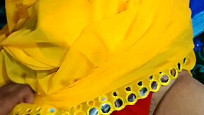 Karva chauth fuck clip screams in clear hindi!