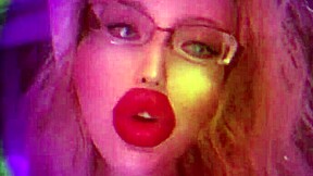 Blonde Findom Goaldigger Releases Feet Fetish Song Version 1