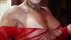 Athletic redhead flaunts big ass and tits