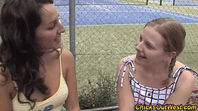 Real Australian lesbians finger and eat hairy pussies out