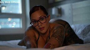 Santana Red's Huge Juicy Latina Ass Shakes Nonstop In Closeup