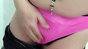 check out martacd the latina ladyboy showing off