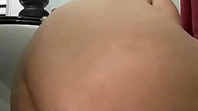 a puta stuffs ass with eggplant and bottle until she squirts hard