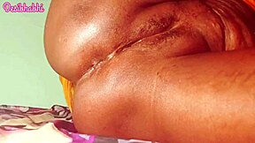 desibhabhi rams giant cucumber deep into tight ass anally