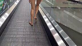 Wife Exposes Ass and Pussy Without Panties on Busy Street