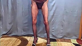 Busy bottom amateur rocks fishnet body stockings heels high def update 12 xvideos oct 07 2025