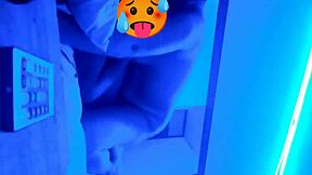 amigo rompe mi culito en hotel post fiesta con dirty talk y creampie!