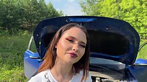 i asked this bitch to fix my car but she deepthroats my cock instead in the tight pussy ride