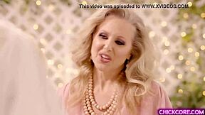 imagine this 18+ bride carolina sweets licking granny julia ann's pussy?