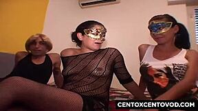 Beautiful twenties girls crave amateur bisexual squirting