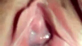 vem gozar cmg na cama brazilian pussy squirt orgasm solo...