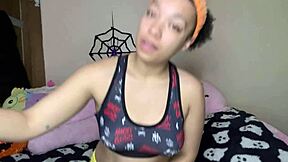 hey babe after yoga wanna watch me tease my tight pussy like a slut for that gym guy