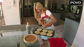 Kenzie Reeves Stuffed Full of Cum Creampie on Thanksgiving