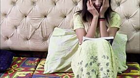 WOW, RICH INDIAN GIRL'S HORNY SURPRISE SEX WITH BIG COCK!