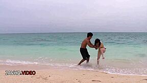 oh man i'm hina maeda suckin cocks so passionatly beachside