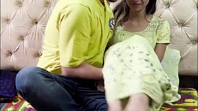 WOW, RICH INDIAN GIRL'S HORNY SURPRISE SEX WITH BIG COCK!