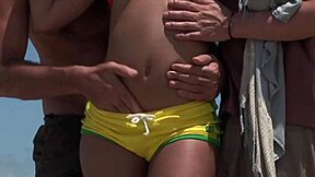 wanna threesome beach style with hot black mama